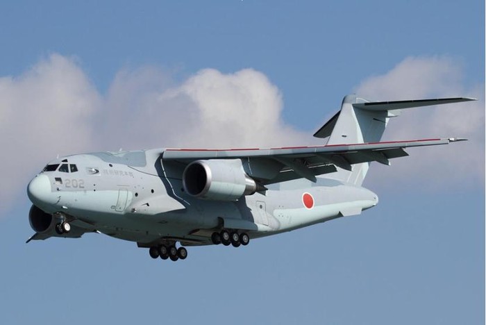 Máy bay vận tải cỡ lớn C-2 do Nhật Bản tự nghiên cứu chế tạo